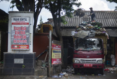 Environment minister slams Yogyakarta city’s mounting waste problem
