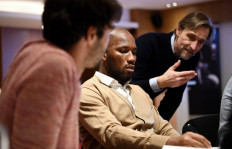 Ex-Chelsea star Drogba offers hospital in virus fight