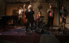 Netflix has unveiled a trailer for Damien Chazelle's 'The Eddy'