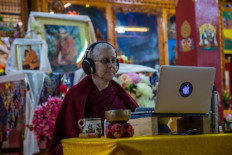 Deep connection: Virus takes India's spiritual retreats online