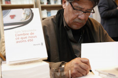 Chilean author Luis Sepulveda dies of virus in Spain