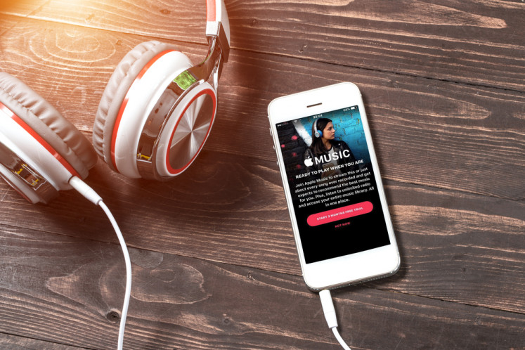 ready to music headphones
