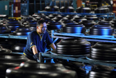 Industry Ministry to issue 'new normal' guideline for manufacturers