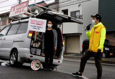 Foreign workers feel the pain of 'corona job cuts' in Japan