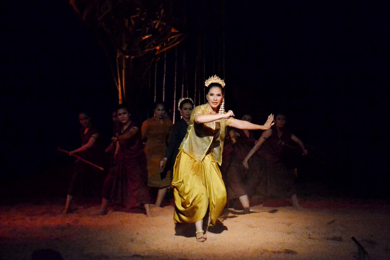 Power of women: The dance theater 'Citraresmi' features an all-female cast to tell the tragic yet triumphant story of the real-life Sundanese princess who upheld her kingdom's honor even in the face of death.