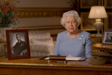 Britain's Queen Elizabeth invokes wartime spirit to 'never despair'