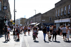 UK commuters face cycling or walking to work once lockdown is eased