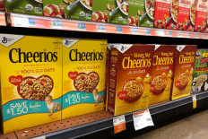 General Mills Inc's Cheerios and Honey Nut Cheerios are displayed on the shelf of a Whole Foods Market store in Venice, California, United States, on March 17, 2018. 