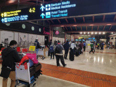 Airlines resume operation in state of loss amid COVID-19