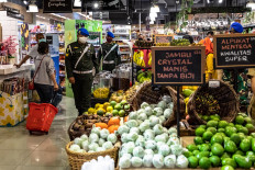 Semarang fish market closes down after 26 people test positive for COVID-19