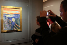 Researchers find that visitors' breath is damaging Edvard Munch's 'The Scream'