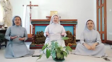 Trio of Catholic nuns singing Idul Fitri song warms hearts, goes viral 