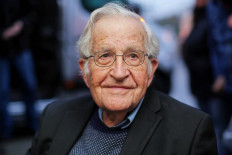  A world redrawn: US coronavirus response fatally 'chaotic,' says Noam Chomsky 