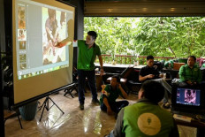 Riding to the rescue: Hanoi motorbike taxi drivers turn first aiders