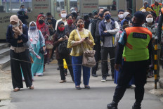 Business groups embrace 'new normal'. Epidemiologists skeptical 