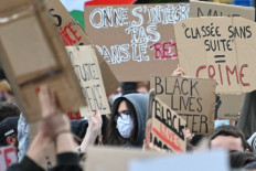 France police to ban chokehold arrest as protest anger mounts