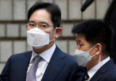  Samsung heir avoids detention over controversial merger