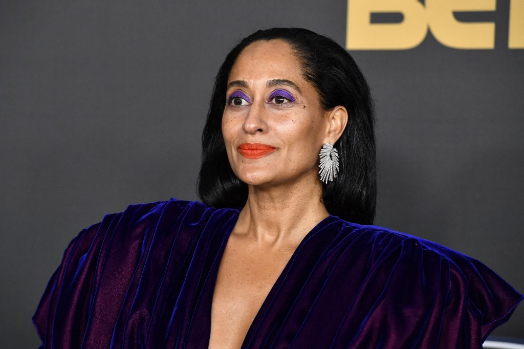 Tracee Ellis Ross sings for the first time, breaks out of mom Diana Ross'  shadow - People - The Jakarta Post