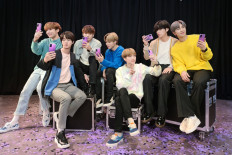 Samsung reveals BTS edition of Galaxy S20+, Buds+