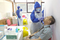 Govt seeks to curb virus with targeted testing, tracing