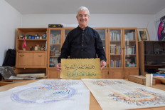 Tunisia rediscovers traditional art of calligraphy