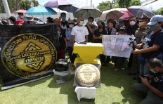 Thailand pro-democracy protesters mark end of absolute monarchy
