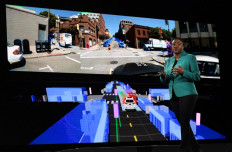 Amazon drives into robo-taxi field with deal for Zoox