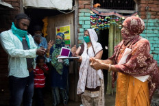 Army of women health workers on India's virus front line 