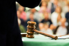 Nigeria fails to halt Paris sale of 'stolen' treasures