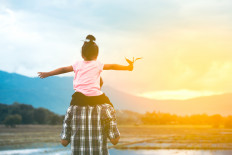 Dads who play with their kids might help in improving their children’s self-control