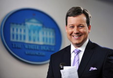 Fox White House correspondent Ed Henry prepares to do a stand-up December 8, 2011 in the Brady Briefing Room of the White House in Washington, DC. 