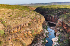 Australian mountains ditch King Leopold name