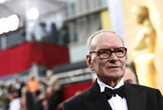 Art world, politicians salute talent of Morricone