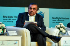 India's richest man takes on Amazon, Walmart in e-commerce gamble