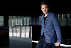 Finnish prodigy Makela takes classical music by storm
