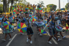 Sao Paulo postpones carnival over coronavirus