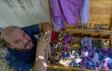 Passion for purple revives ancient dye in Tunisia