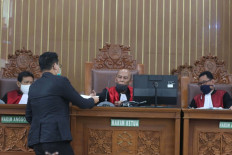 Lawyers and the fight against ethical ambiguity