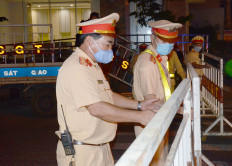 Vietnam warns capital to brace for new COVID-19 outbreak