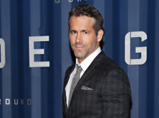 Ryan Reynolds rejoices after Filipina reunites with stolen teddy bear