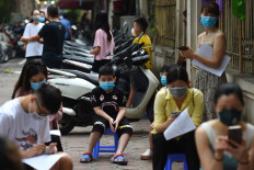 Vietnam virus outbreak hits factories employing thousands in Danang epicenter