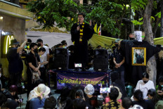 Thai activist joins protest following sedition charges