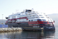 Norway puts reopening on hold as COVID-19 cases rise