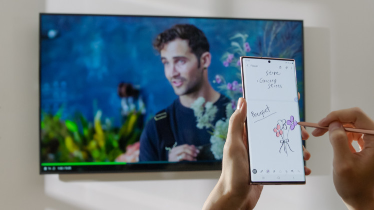 It starts with a scribble: The newly launched Samsung Galaxy Note20 comes with the new S Pen that can be used to write notes and draw sketches on the phone screen, which can then be turned into PowerPoint material.