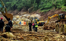At least 43 killed in monsoon-triggered India landslide