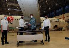 Garuda signs deal with coal miner, looks to chartered flights to weather crisis