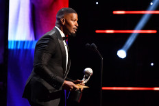  Jamie Foxx set to star in Mike Tyson biopic series 