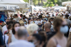 France to make masks compulsory in most workplaces from Sept. 1