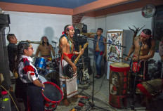 Mexican rockers blend punk with indigenous soul