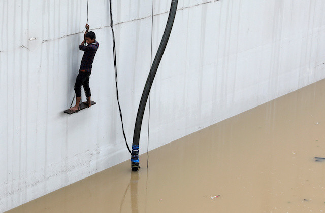Reuters/Adnan Abidi